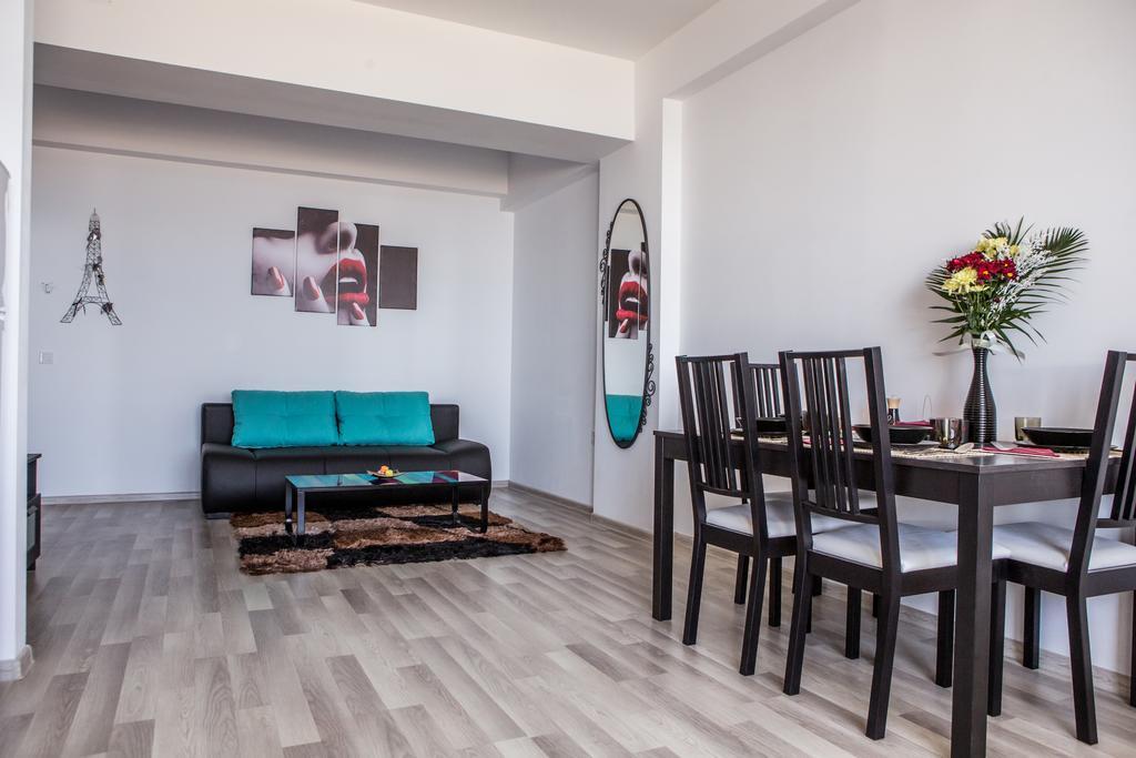 Oasis By The Sea - Summerland Apartment Mamaia Exterior foto